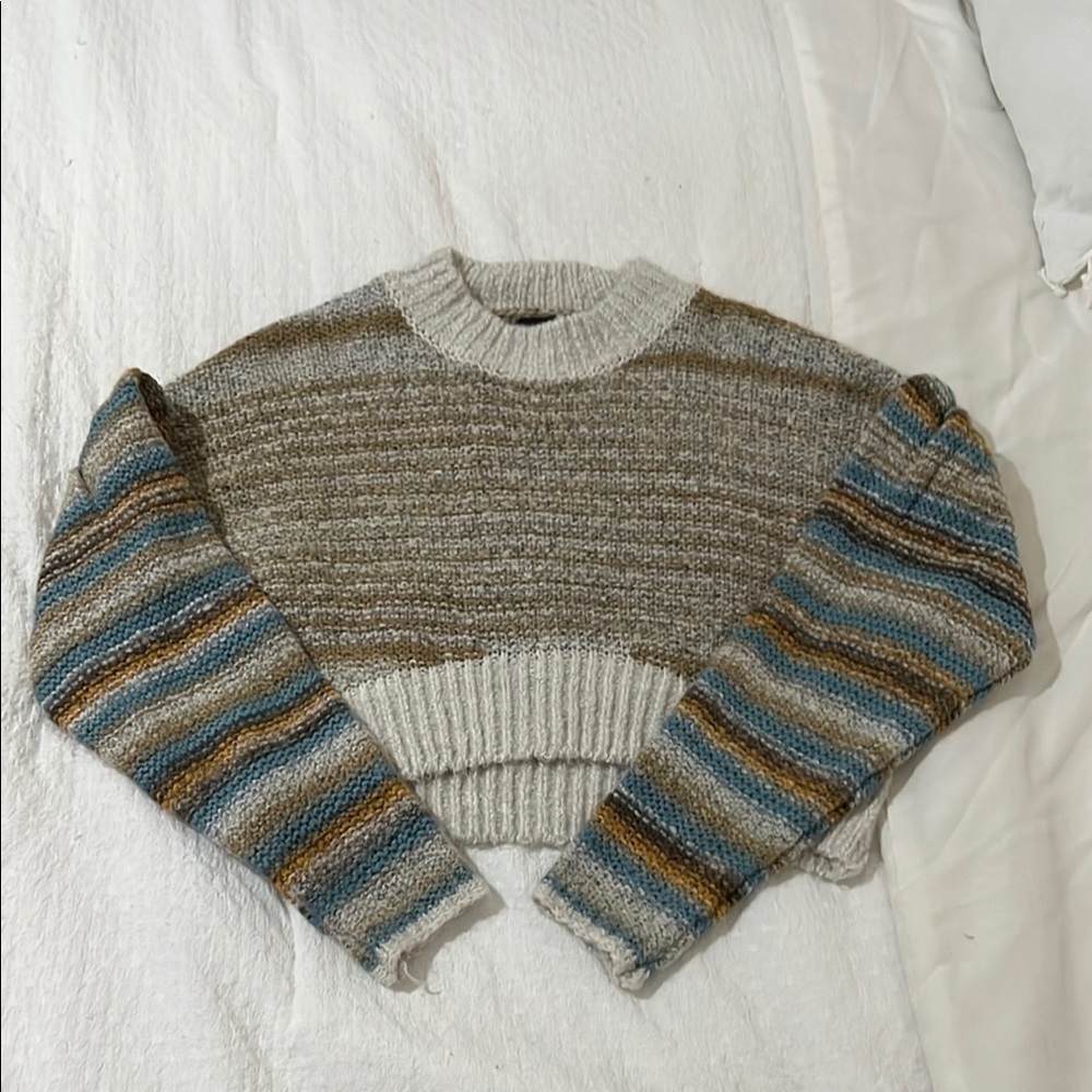 Urban Outfitters Cream and Brown Crop Crew Neck Women’s Sweater